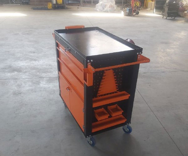 فایل ابزار با تجهیزات نگهداری ابزار